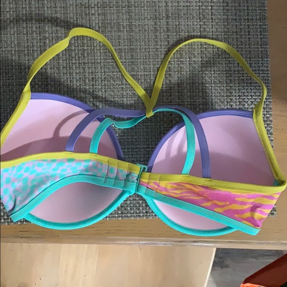 Victoria’s Secret Bathing Suit top - Picture 3 of 5
